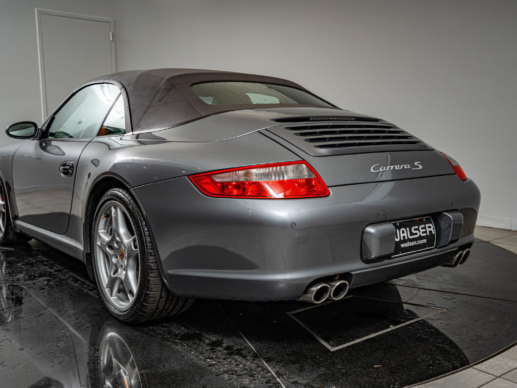 Used 2006 Porsche 911 Carrera S RWD image 25