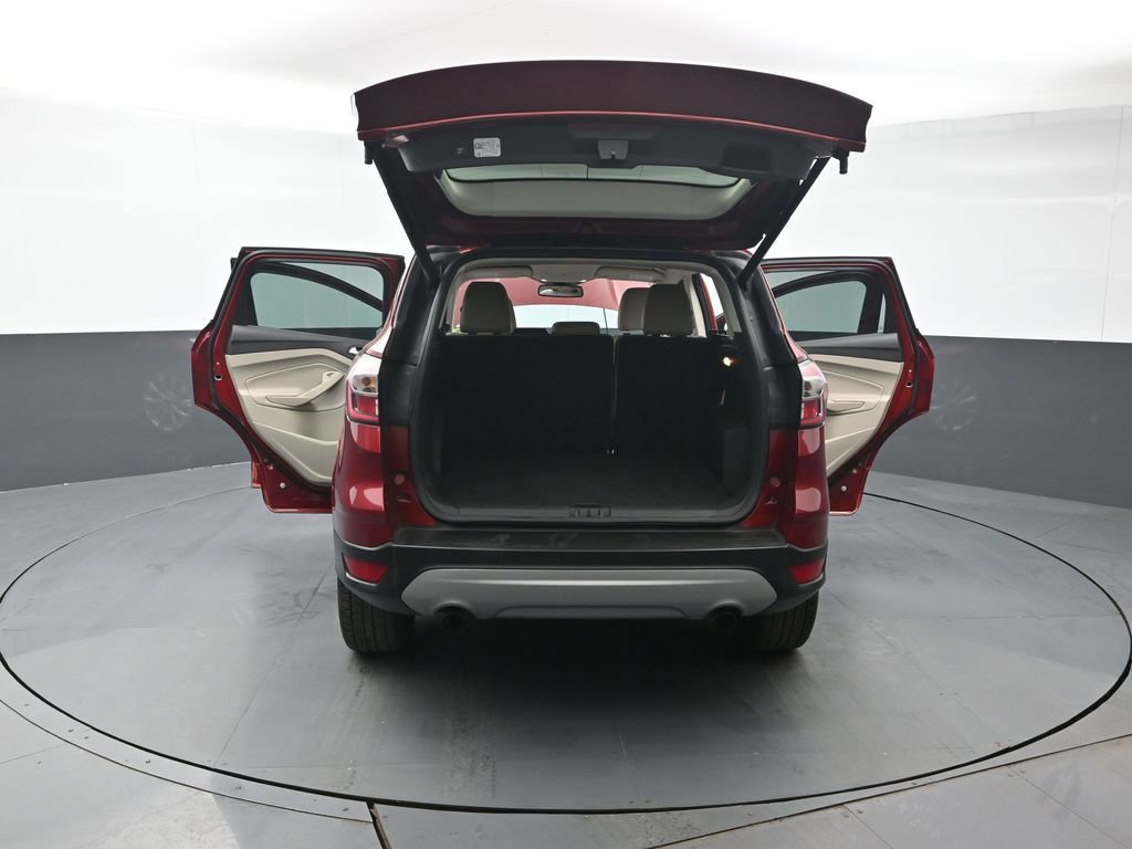 Used 2017 Ford Escape Titanium AWD/4WD image 46