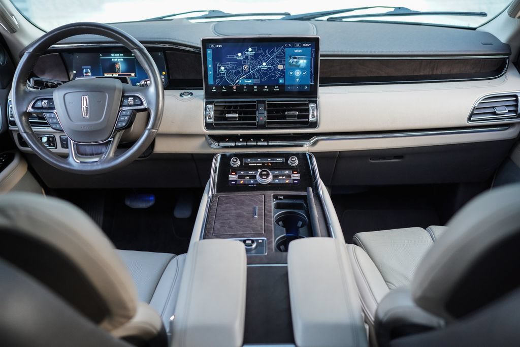 Used 2023 Lincoln Navigator L Reserve AWD/4WD image 20