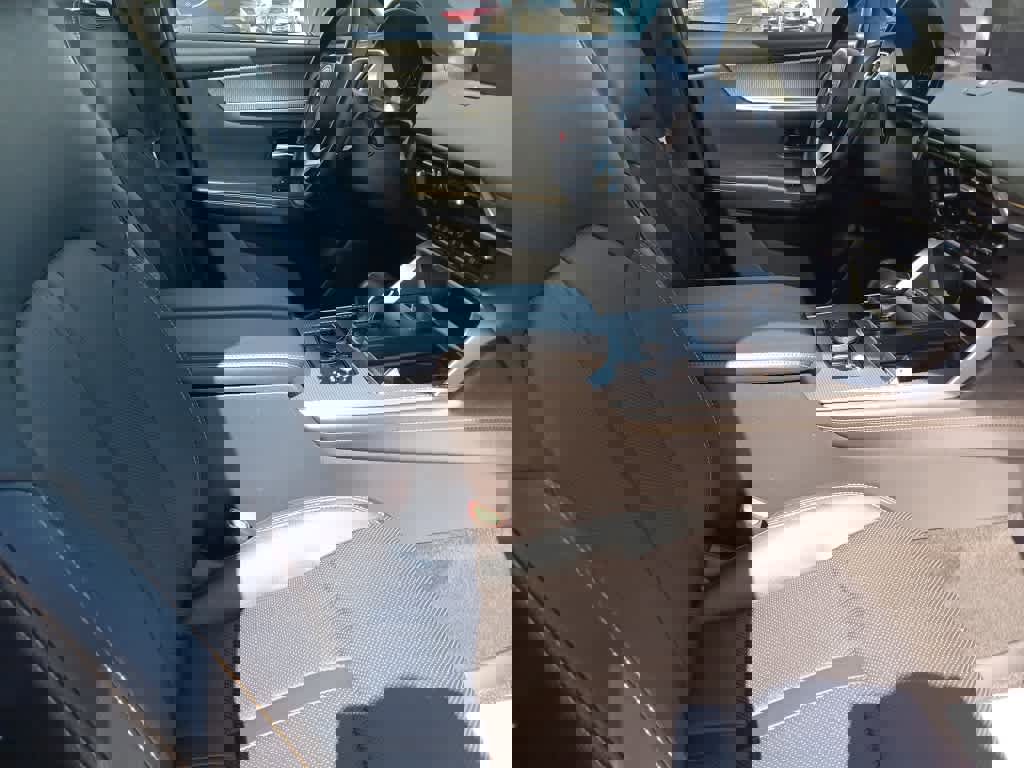 Used 2024 MAZDA CX-90 3.3 Turbo w/ Premium Package image 25