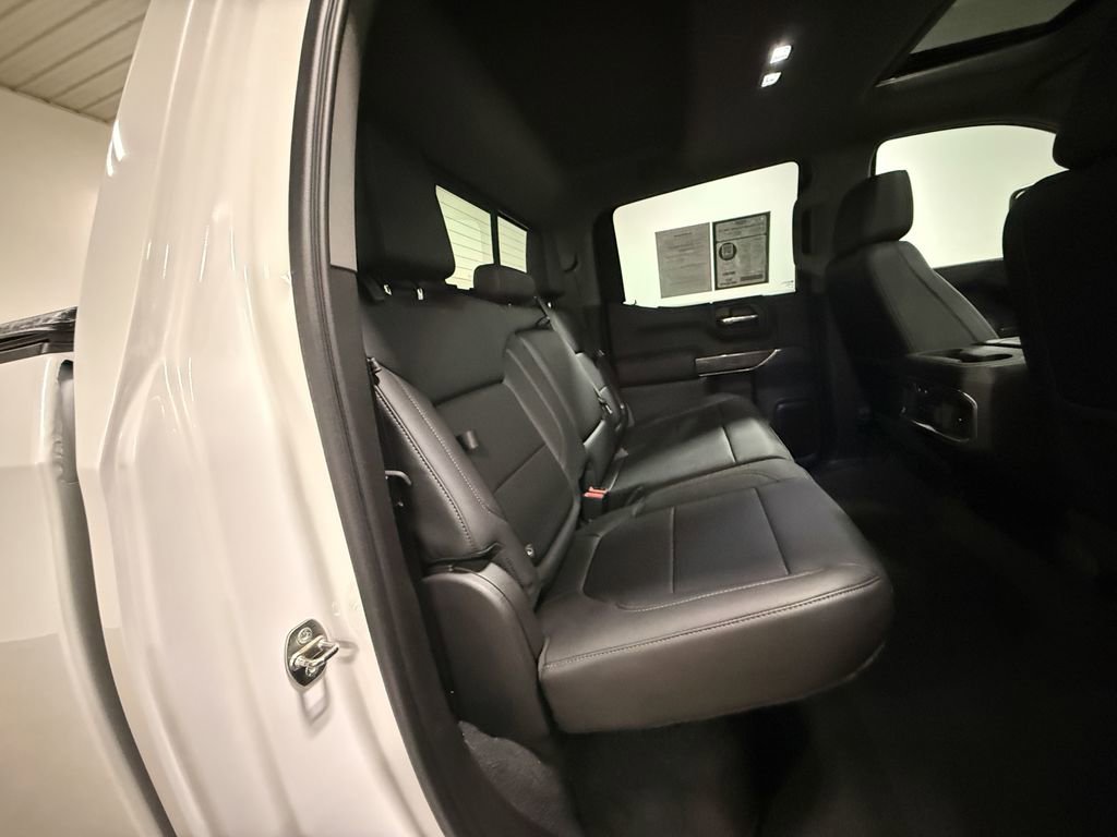 Used 2021 Chevrolet Silverado 1500 LTZ w/ LTZ Premium Package AWD/4WD image 14