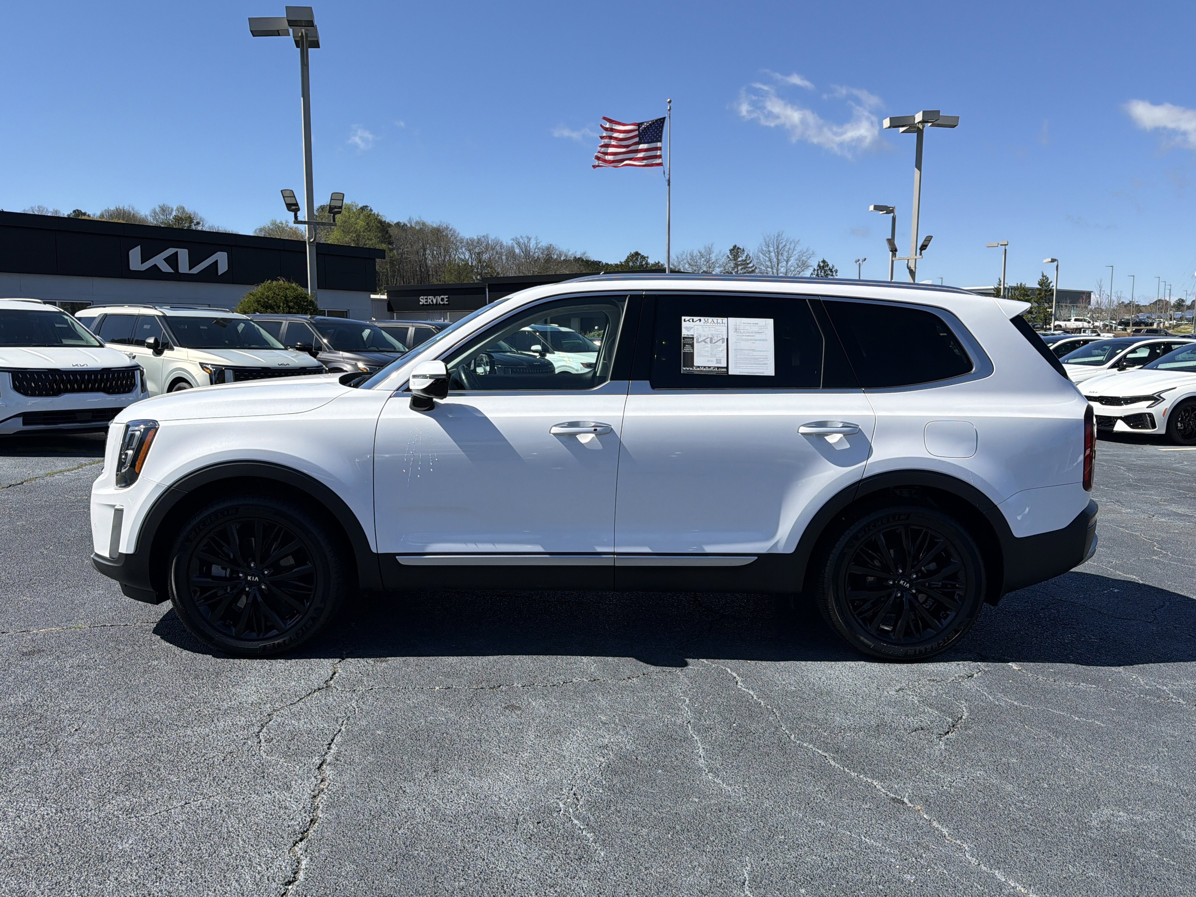 Used 2021 Kia Telluride SX w/ SX Prestige Package image 4