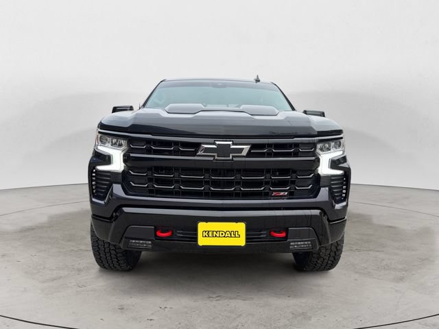Used 2023 Chevrolet Silverado 1500 LT Trail Boss w/ Convenience Package II AWD/4WD image 2