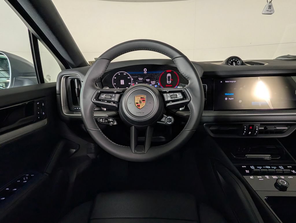 New 2026 Porsche Cayenne Coupe AWD/4WD image 21