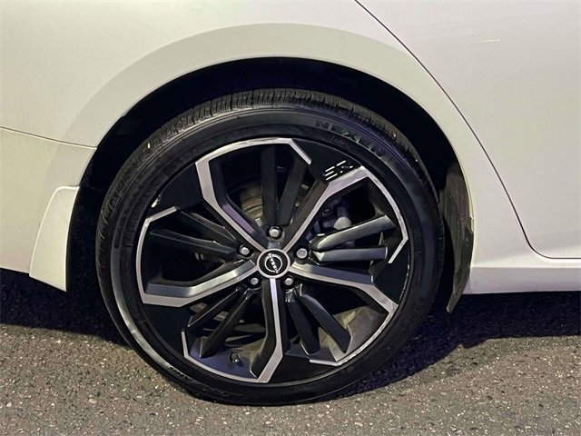 Used 2023 Nissan Altima 2.5 SR image 11