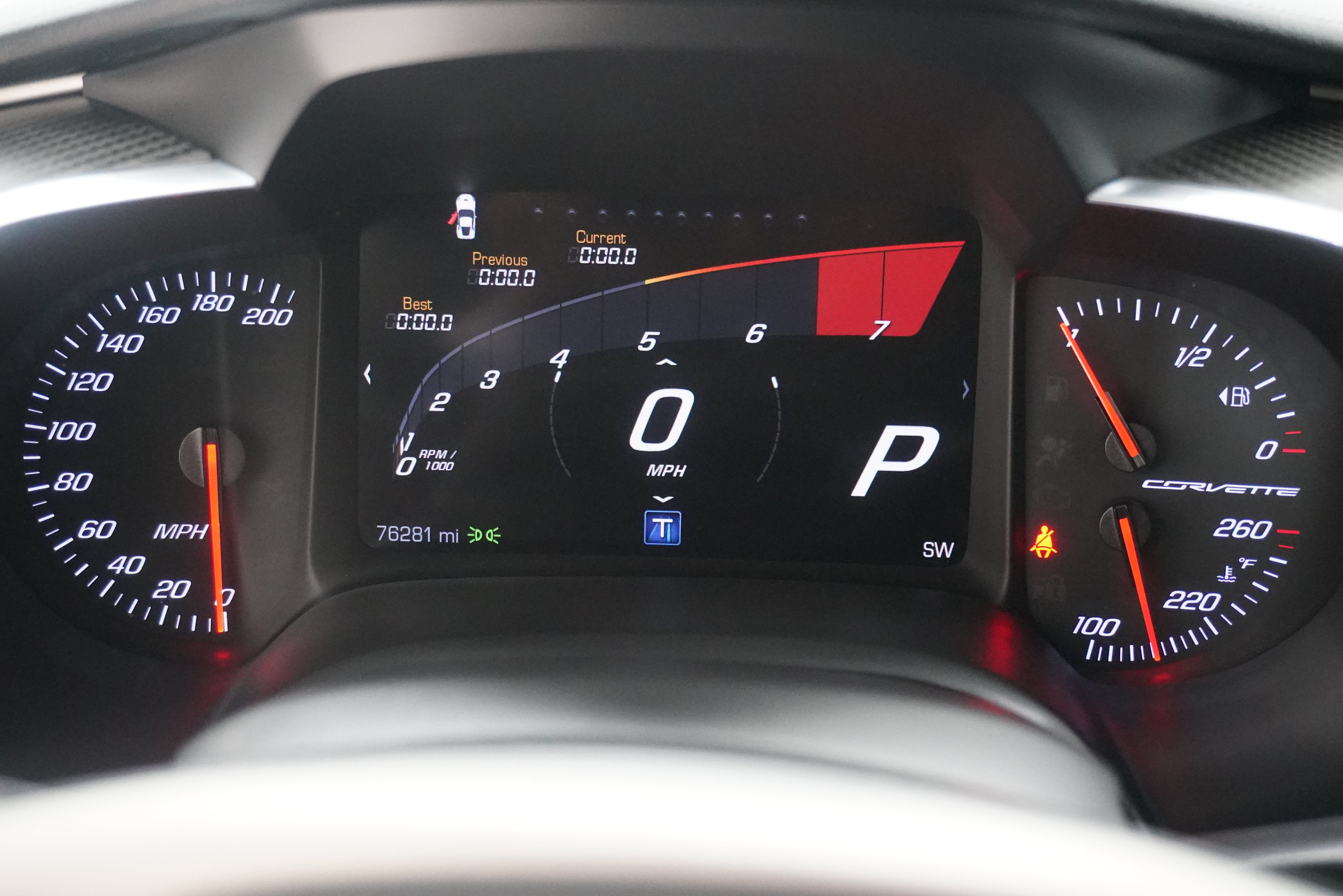 Used 2018 Chevrolet Corvette Grand Sport w/ Z07 Performance Package RWD image 20