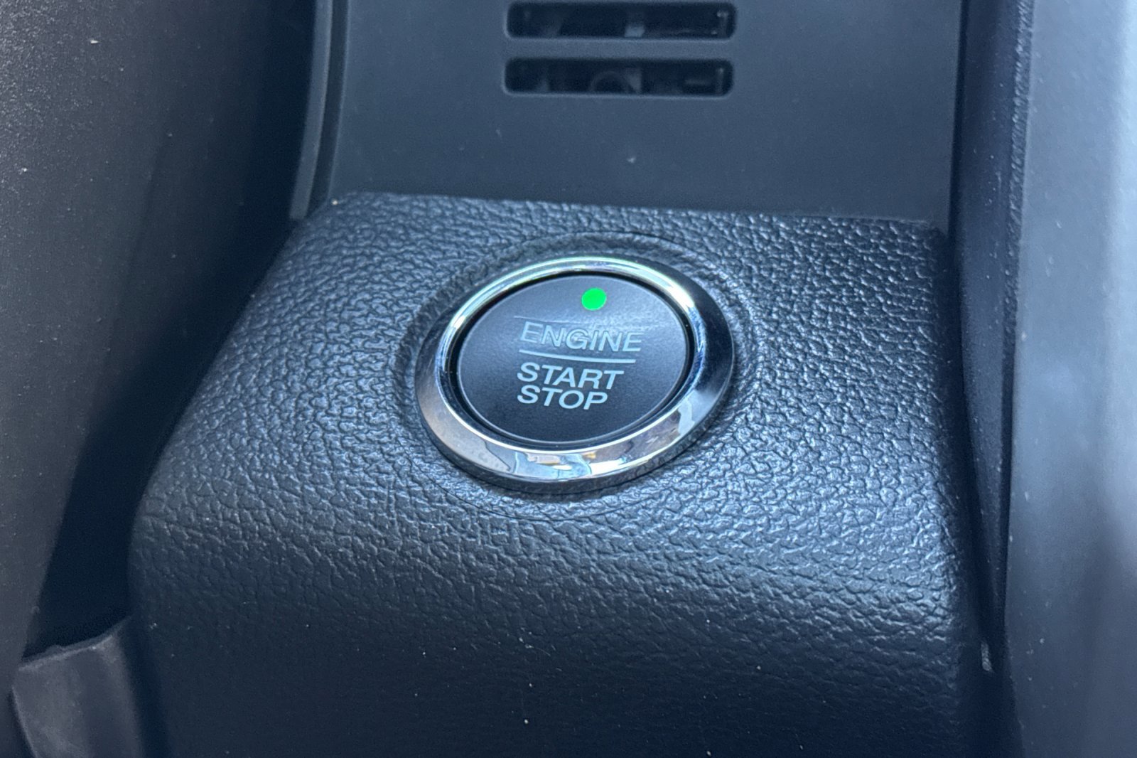 Certified 2018 Ford F150 Lariat w/ Equipment Group 502A Luxury image 18