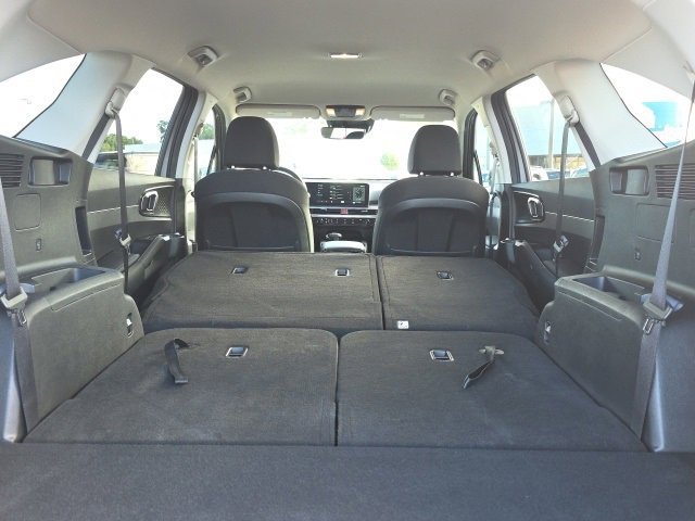 Used 2025 Kia Sorento LX image 22