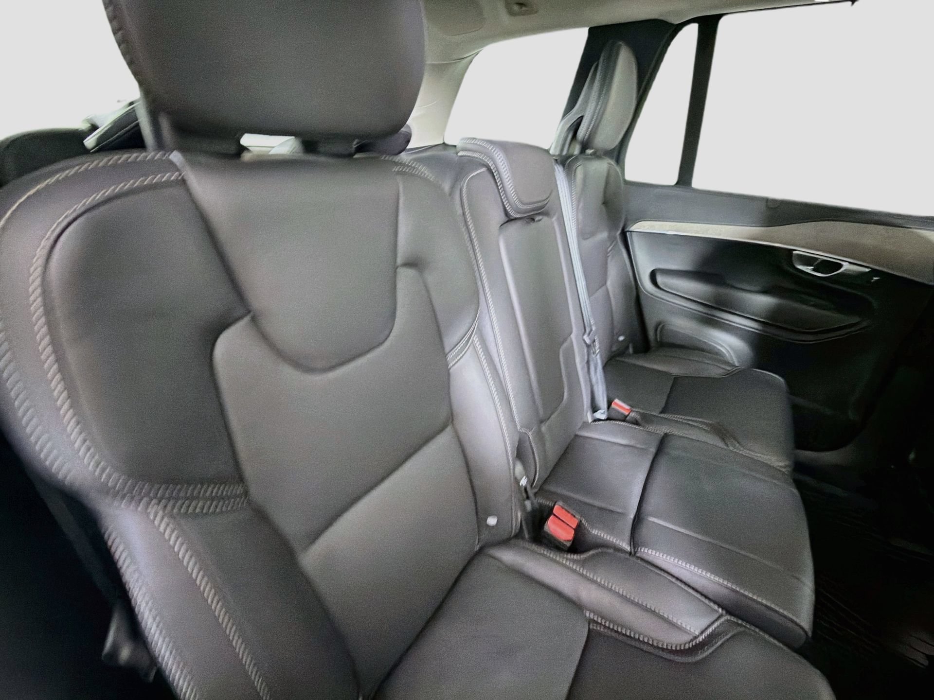 Used 2024 Volvo XC90 B6 Ultimate w/ Lounge Package AWD/4WD image 29