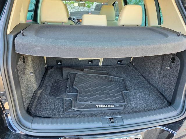 Used 2015 Volkswagen Tiguan SEL image 13