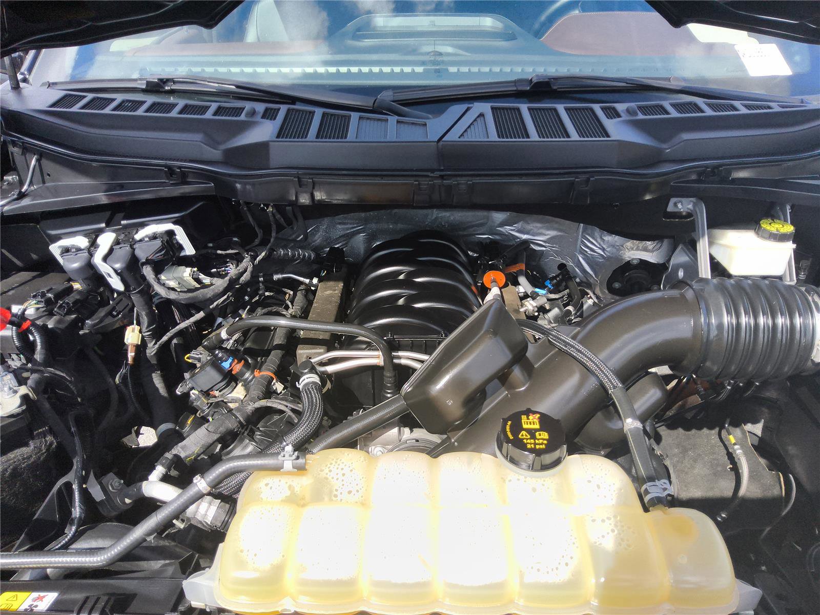 Certified 2022 Ford F150 Lariat w/ Max Trailer Tow Package image 14