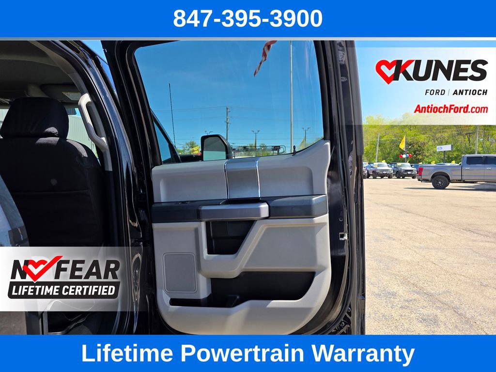 Used 2022 Ford F250 XLT w/ Black Appearance Package AWD/4WD image 27
