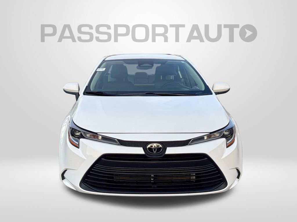 Used 2024 Toyota Corolla LE image 11