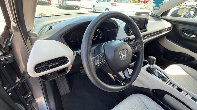 Used 2023 Honda HR-V LX image 31