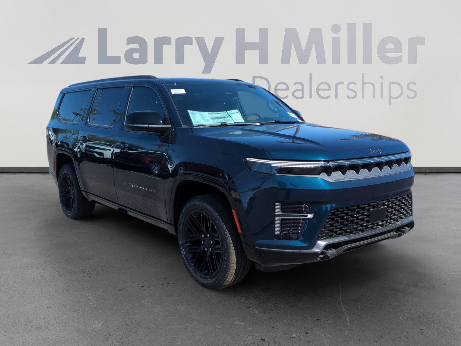 New 2026 Jeep Grand Wagoneer L Limited AWD/4WD image 7