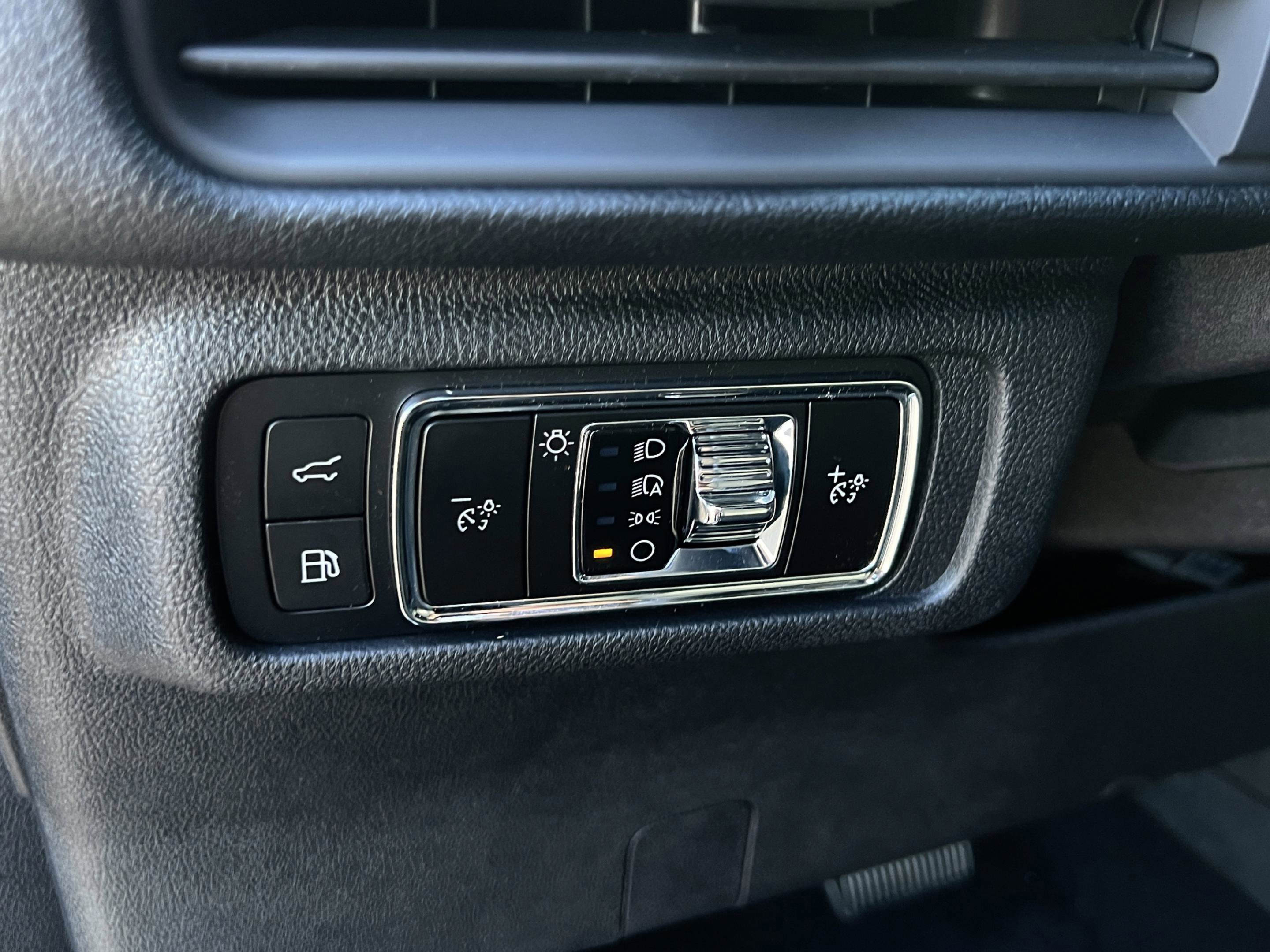 New 2025 Lincoln Corsair Grand Touring image 17