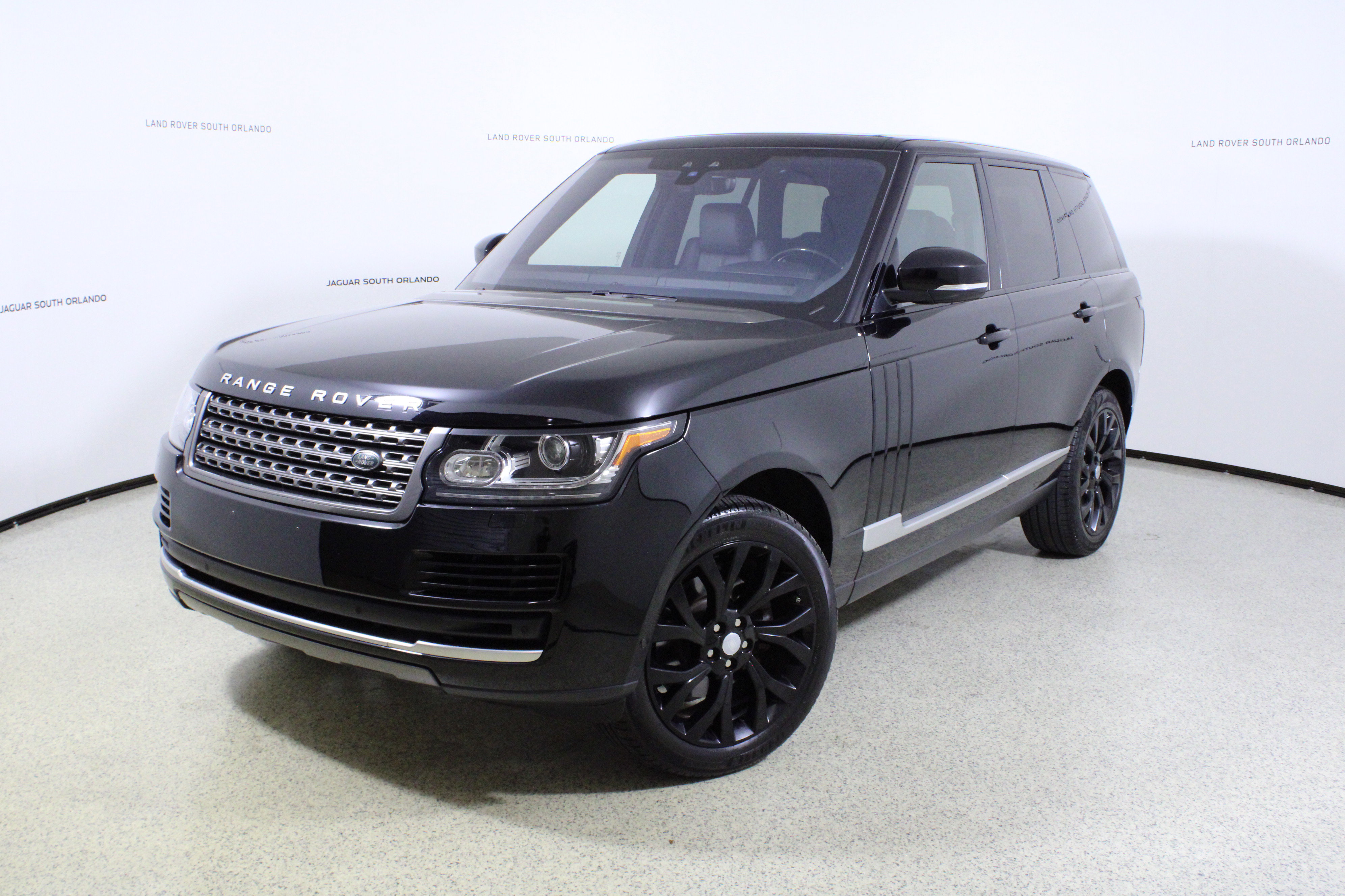 Used 2017 Land Rover Range Rover AWD/4WD image 1