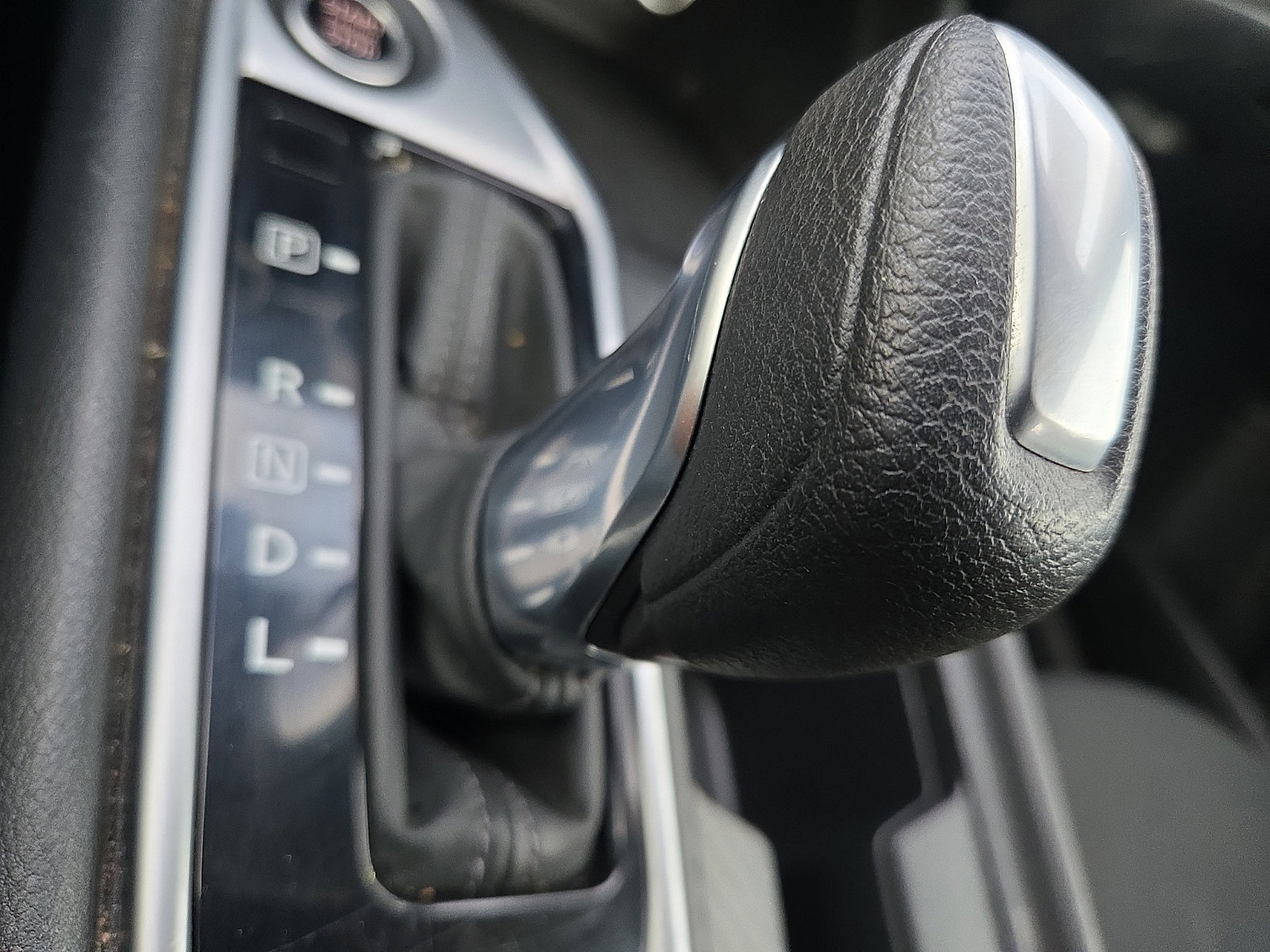 Used 2023 Nissan Sentra SV image 16