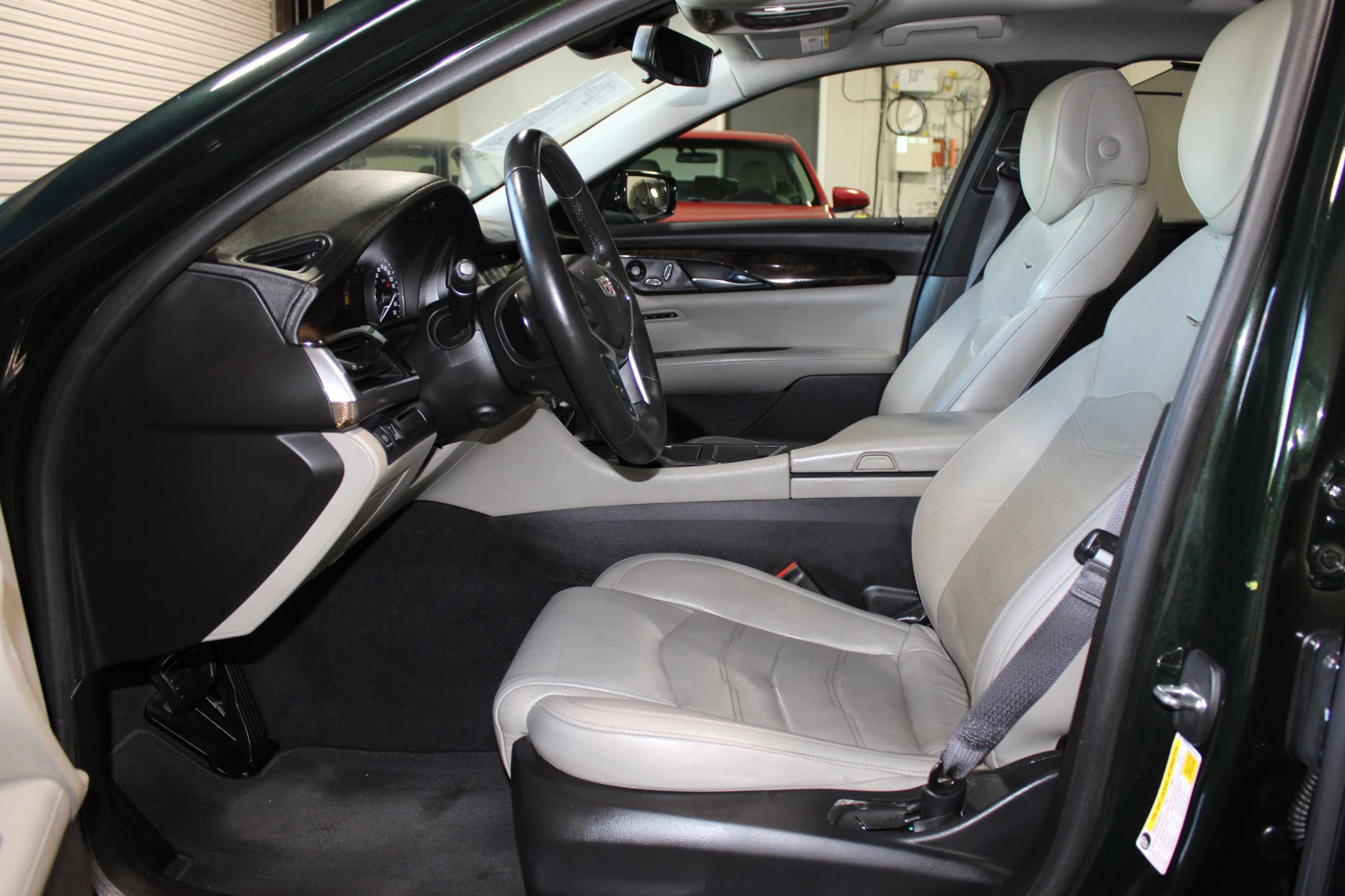 Used 2017 Cadillac CT6 Luxury AWD/4WD image 9