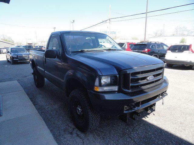 Used 2004 Ford F250 4x4 Regular Cab Super Duty image 5