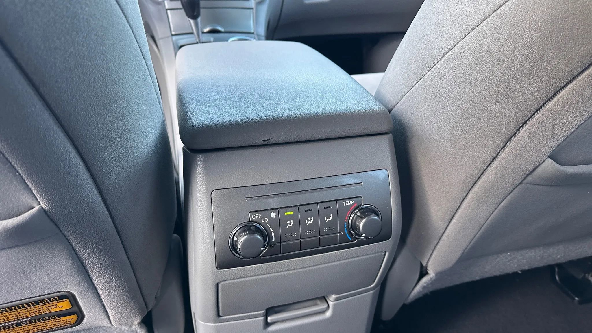 Used 2013 Toyota Highlander Limited image 16