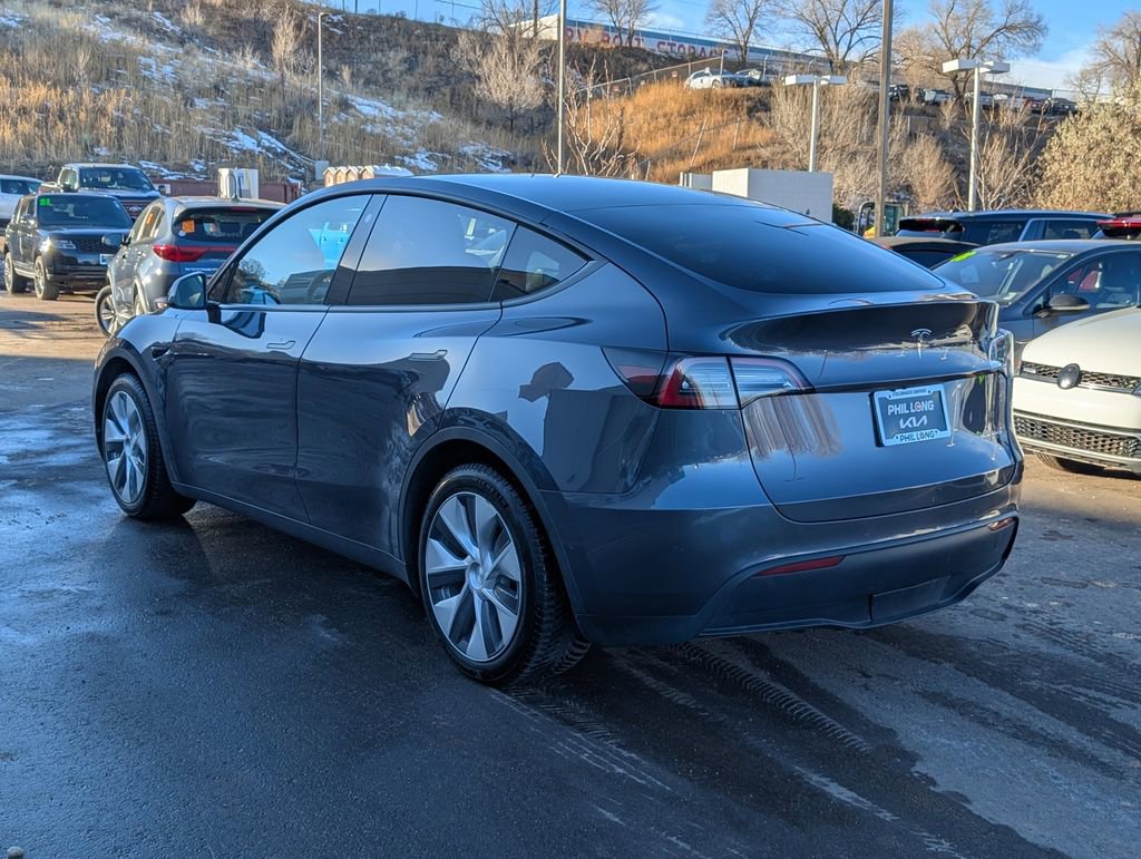 Used 2021 Tesla Model Y Long Range image 5