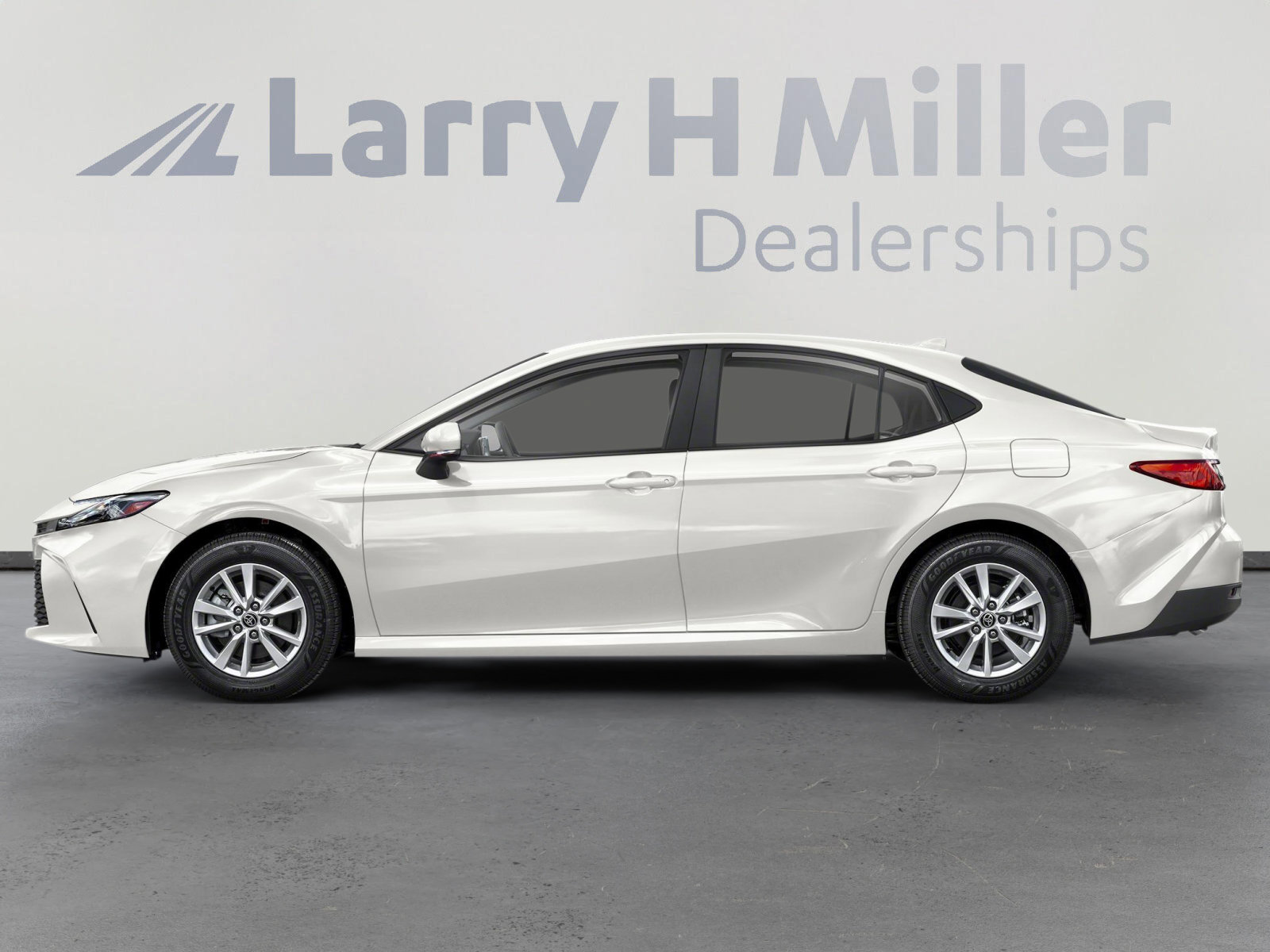 Certified 2025 Toyota Camry XSE image 3