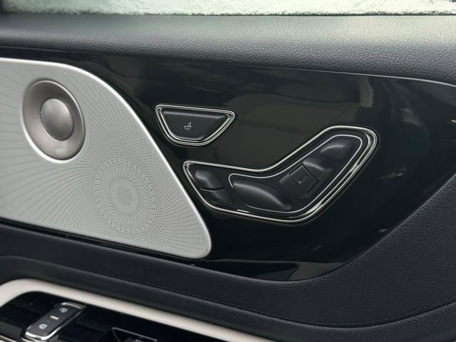 New 2026 Lincoln Aviator Reserve image 16