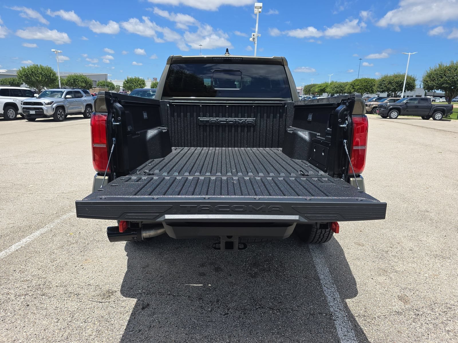 New 2026 Toyota Tacoma TRD Off-Road AWD/4WD image 28