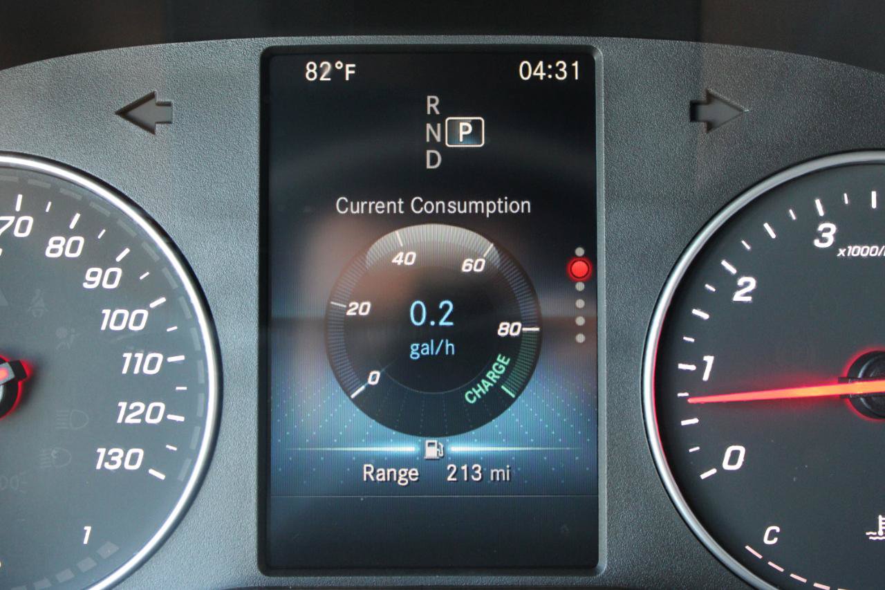 Used 2023 Mercedes-Benz Sprinter 2500 image 27