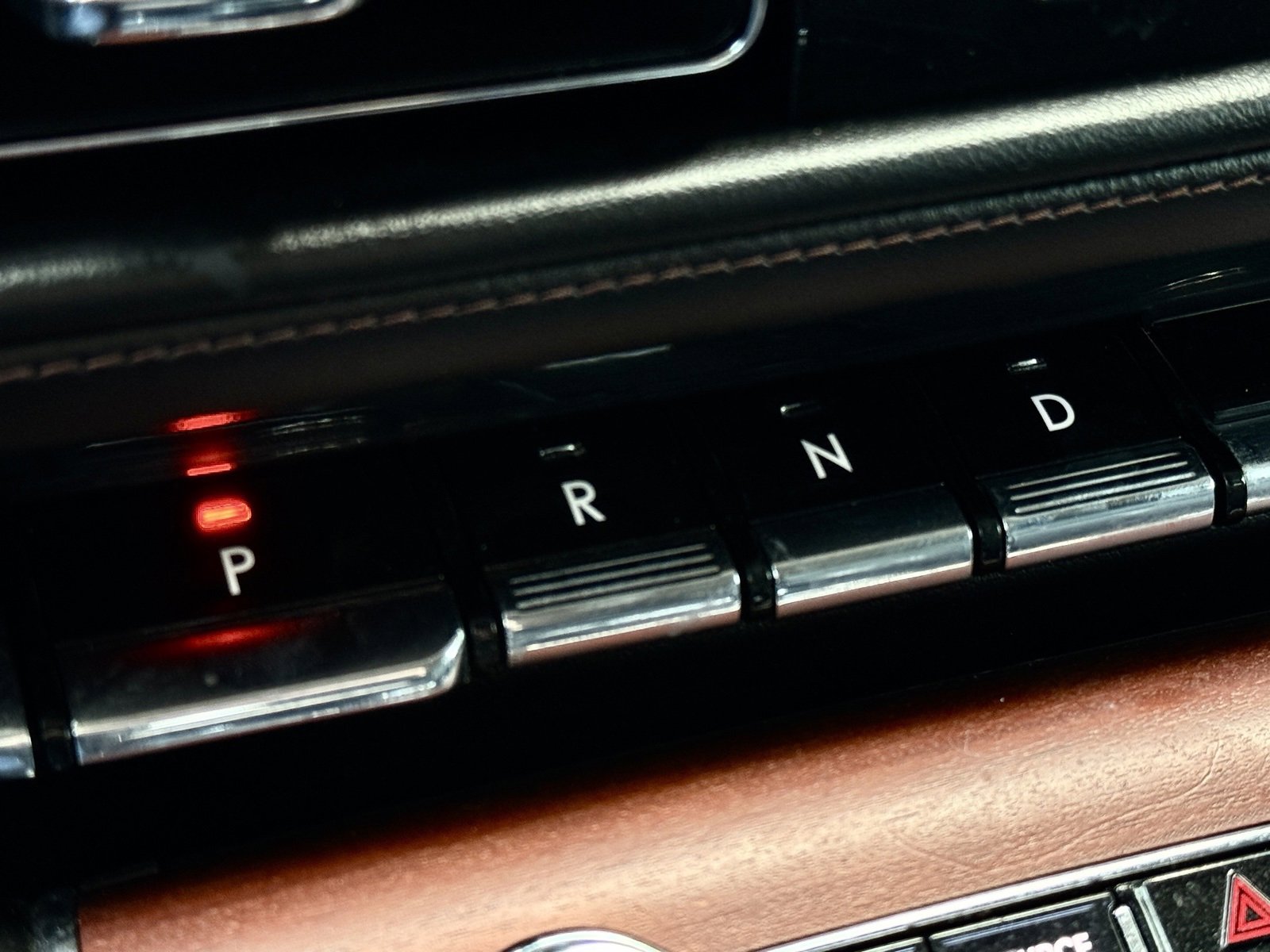 Used 2020 Lincoln Aviator Reserve w/ Elements Package Plus image 32