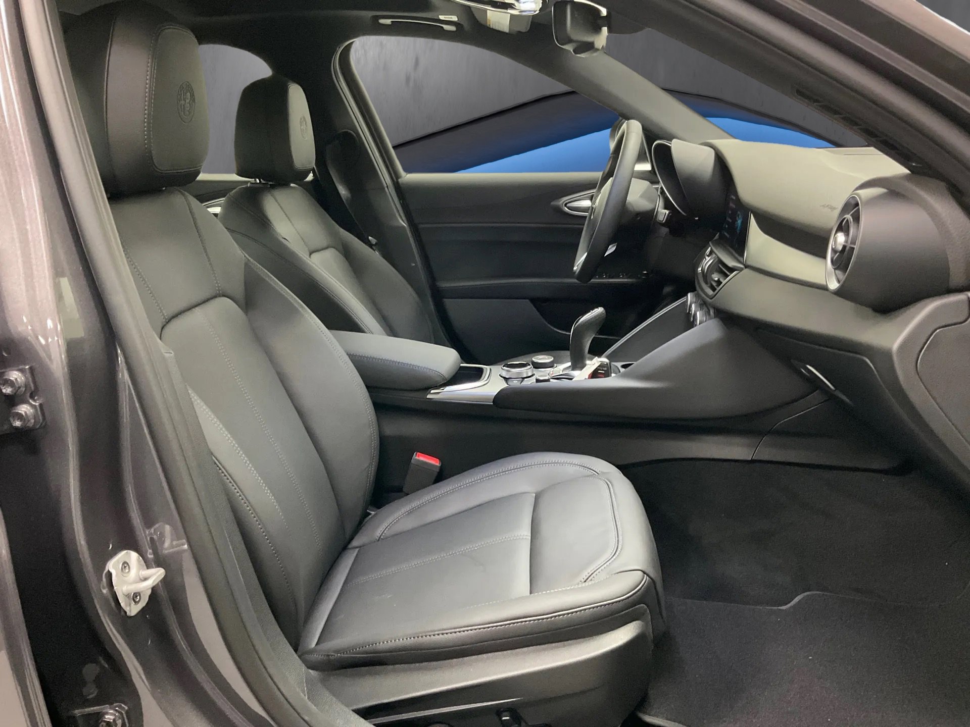 New 2026 Alfa Romeo Giulia AWD w/ Driving Assist Package image 11