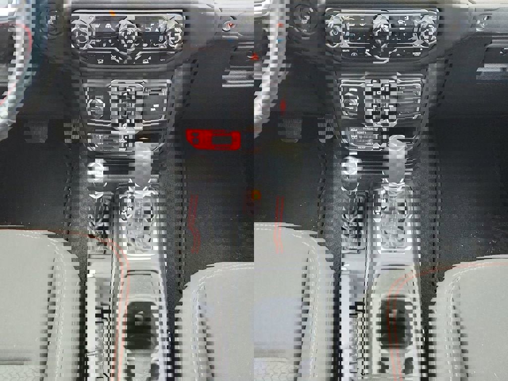 Used 2020 Jeep Gladiator Rubicon w/ Cold Weather Group image 11