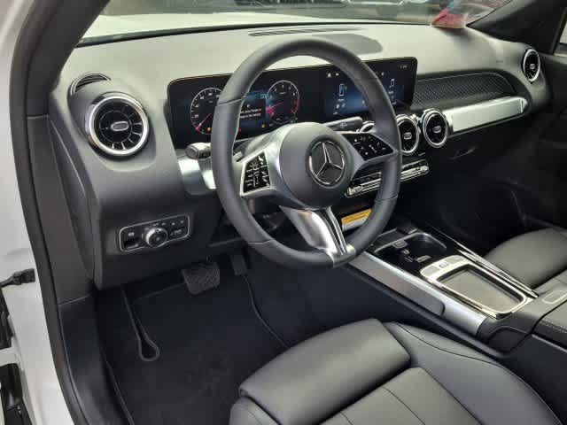 New 2026 Mercedes-Benz GLB 250 4MATIC image 10