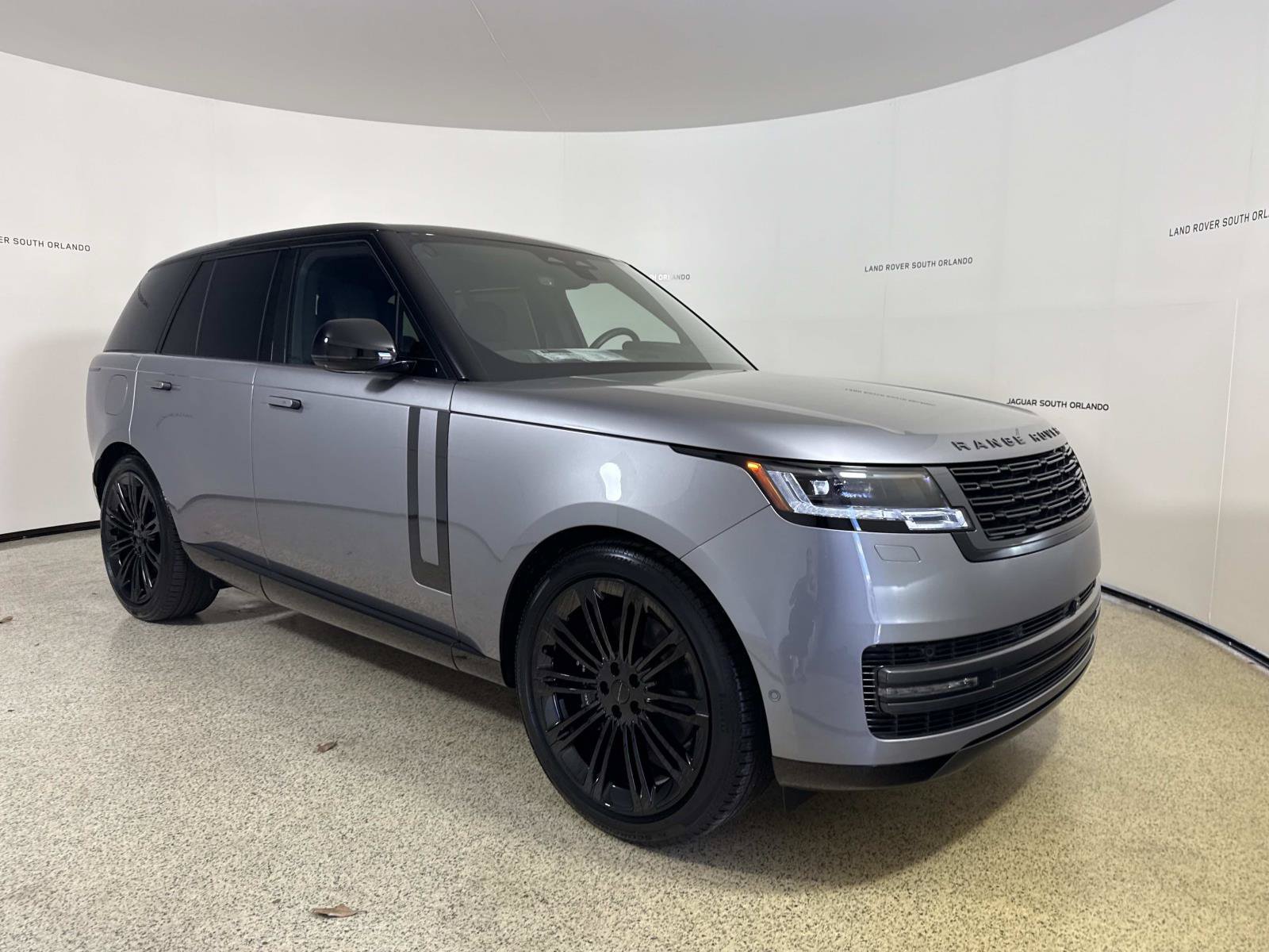 New 2026 Land Rover Range Rover SE AWD/4WD image 7