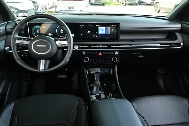 Certified 2025 Hyundai Santa Cruz Limited AWD/4WD image 28