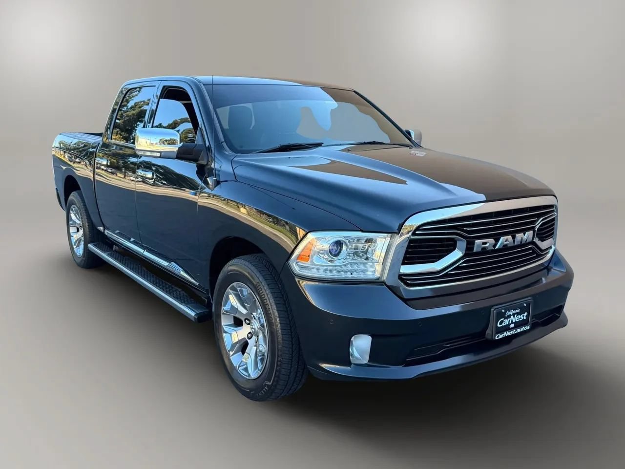 Used 2016 RAM 1500 Limited RWD image 3