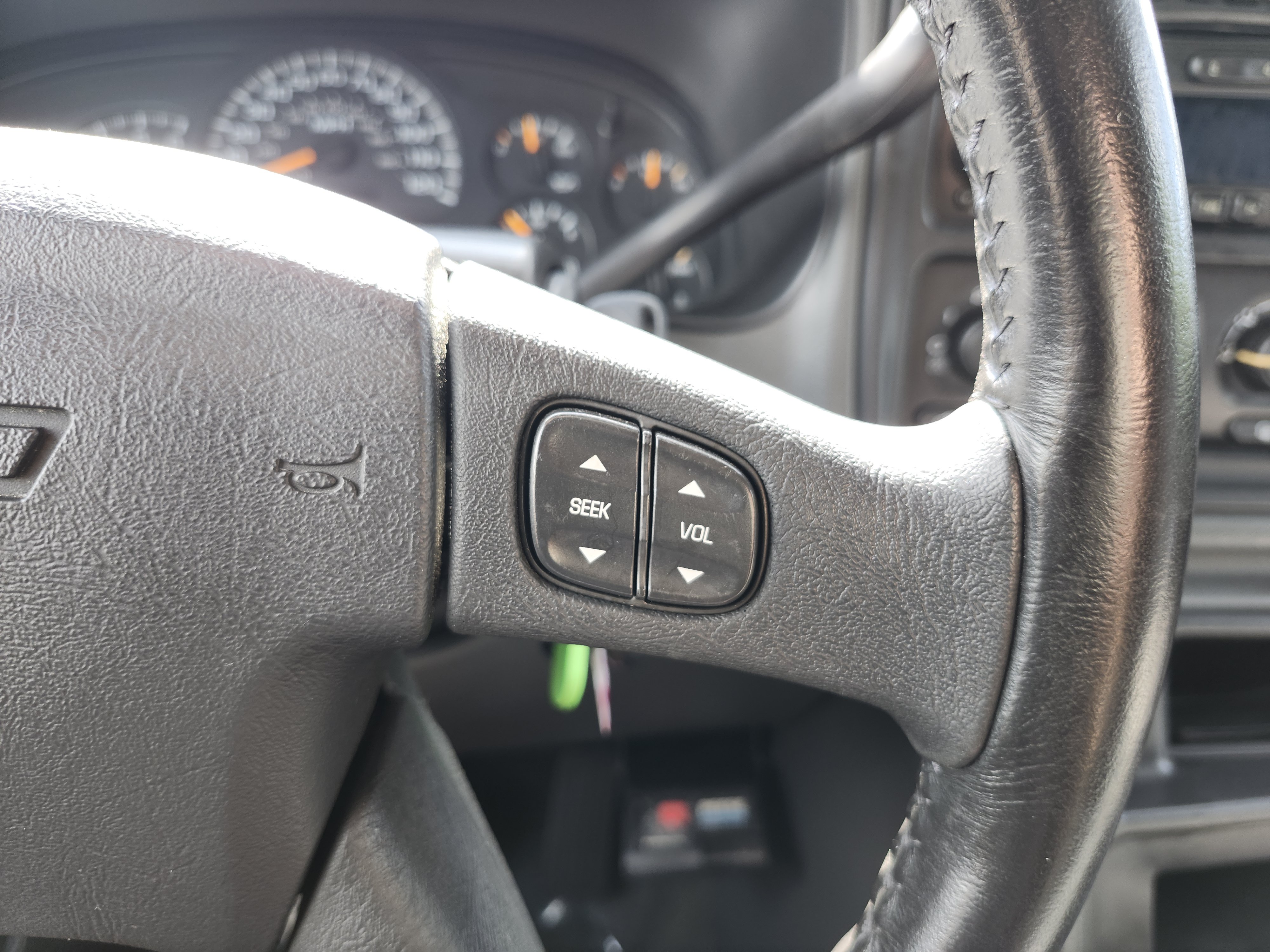 Used 2005 Chevrolet Silverado 1500 LS w/ Safe And Sound Package RWD image 29