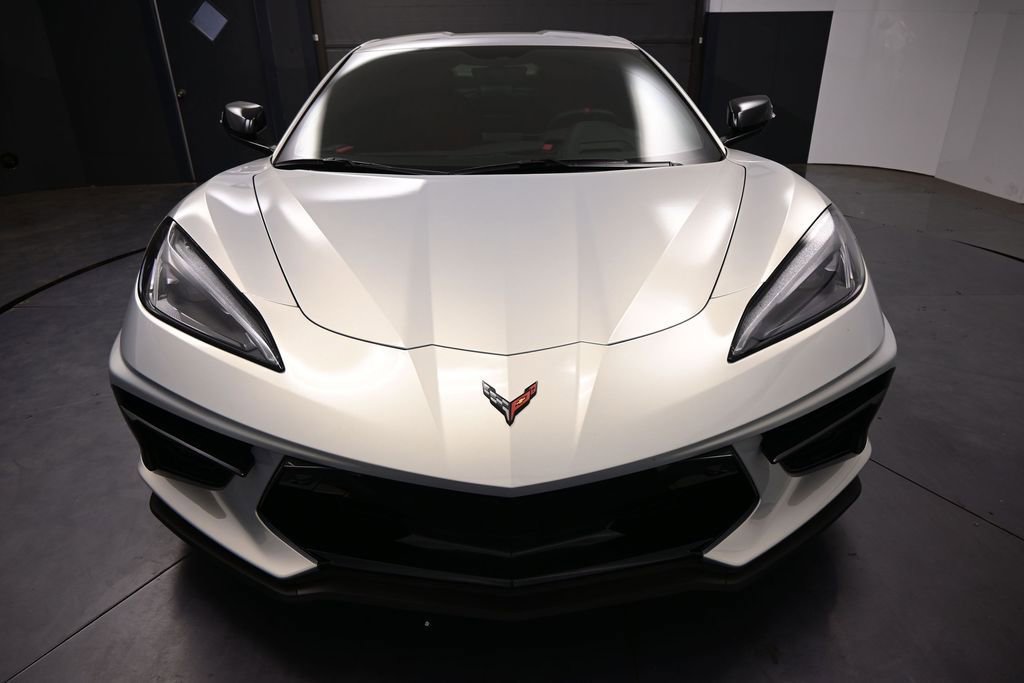 Used 2023 Chevrolet Corvette Stingray Preferred Cpe w/ Z51 Performance Package RWD image 2