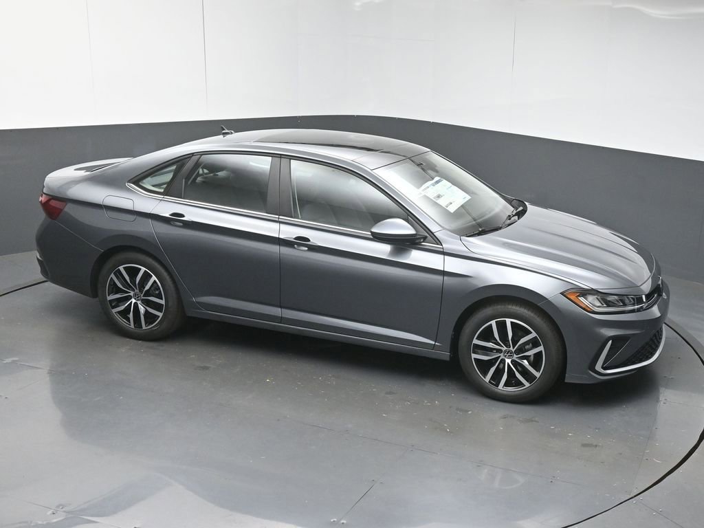 New 2026 Volkswagen Jetta SE FWD image 38