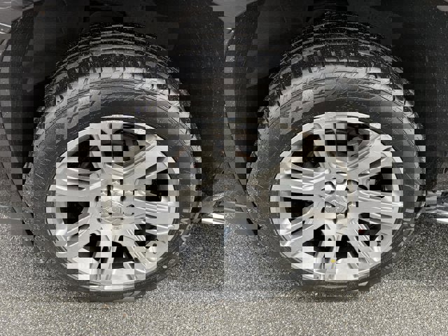 Used 2018 Cadillac Escalade Luxury image 11