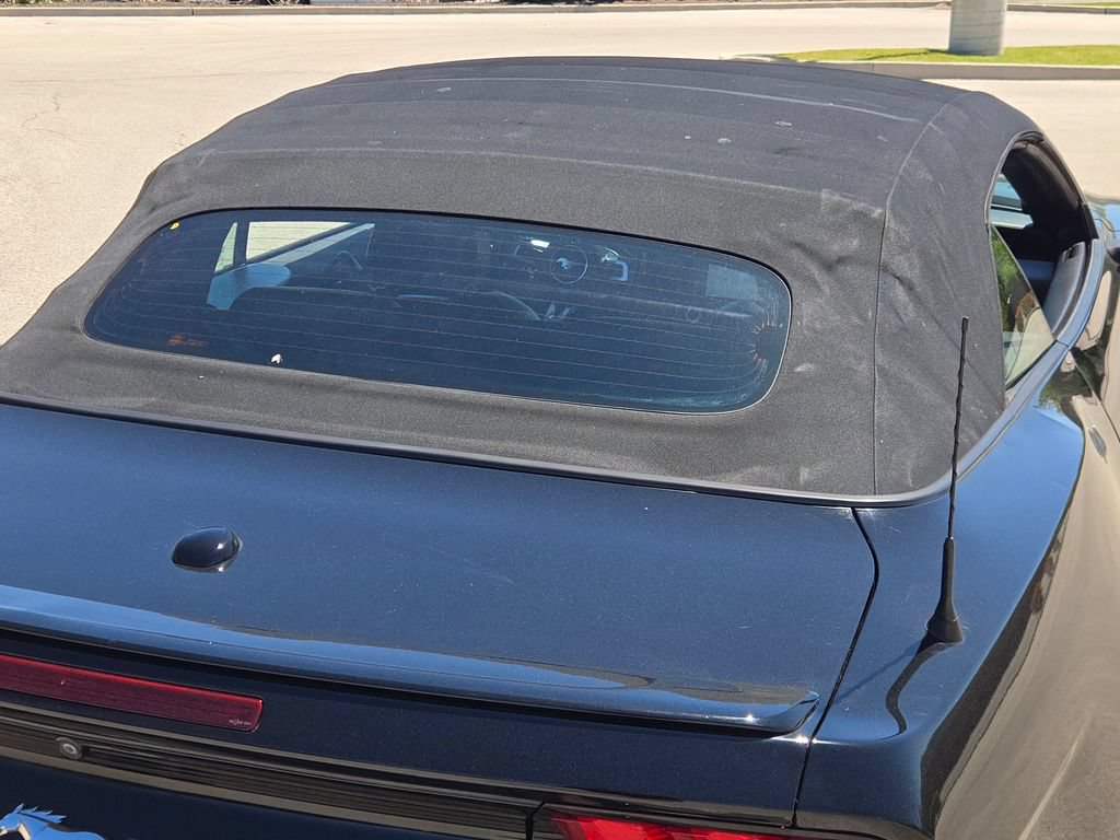 Used 2021 Ford Mustang Premium RWD image 29