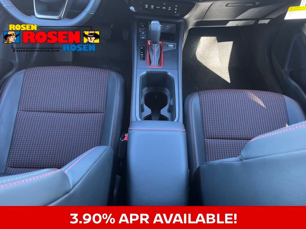New 2025 Nissan Kicks SR image 30