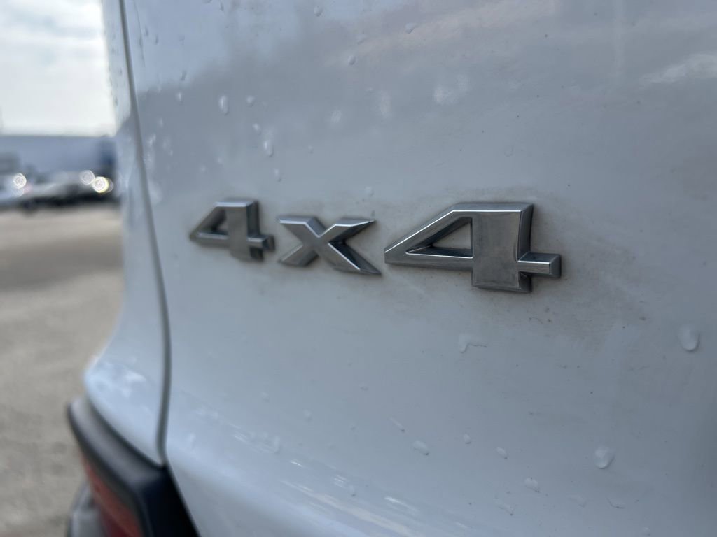 Used 2021 Jeep Cherokee Latitude Lux w/ Comfort/Convenience Group image 12