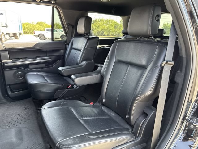 Used 2020 Ford Expedition XLT w/ Equipment Group 202A RWD image 23