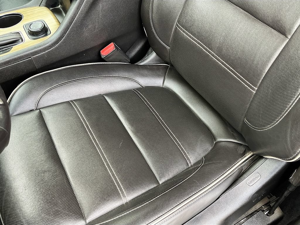 Used 2019 GMC Acadia Denali w/ Technology Package AWD/4WD image 20