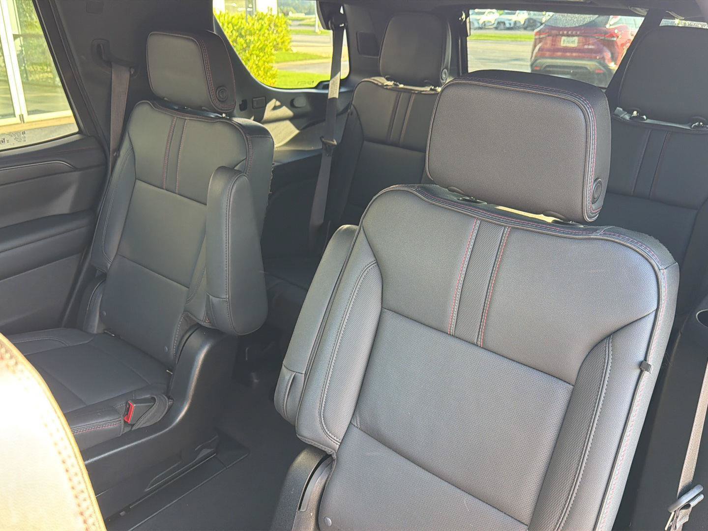 Used 2023 Chevrolet Tahoe RST w/ Luxury Package AWD/4WD image 36
