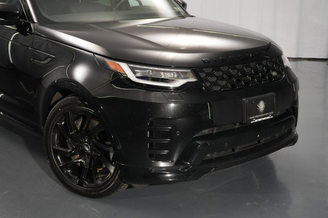 Used 2024 Land Rover Discovery Dynamic SE AWD/4WD image 7