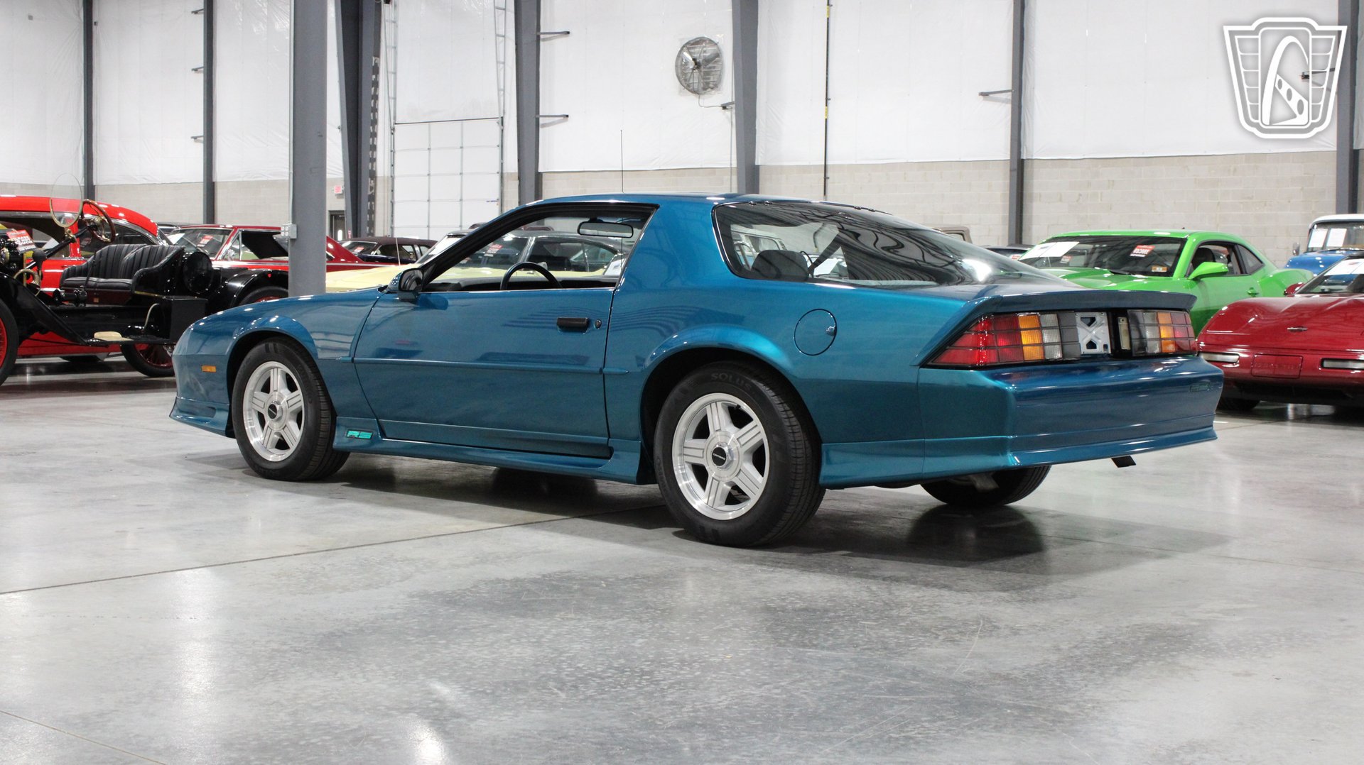 Used 1991 Chevrolet Camaro RS RWD image 22