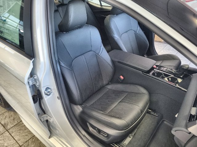New 2026 Toyota Camry XSE FWD image 25
